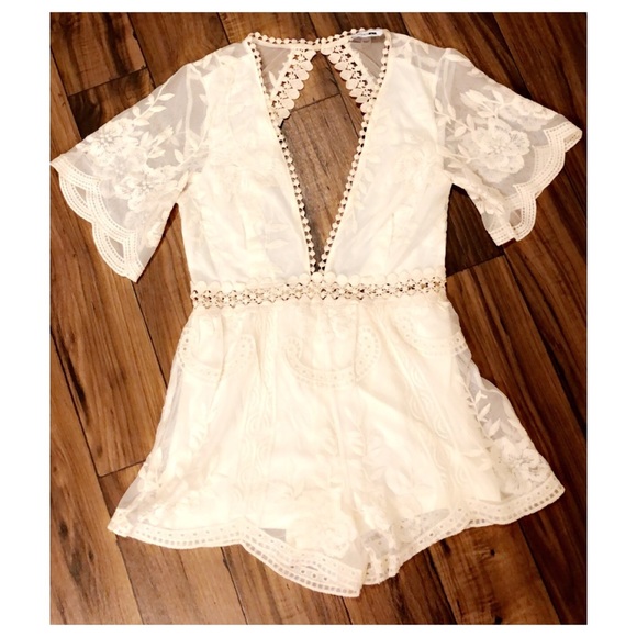 Fashion Nova Dresses & Skirts - Lace Romper, size S